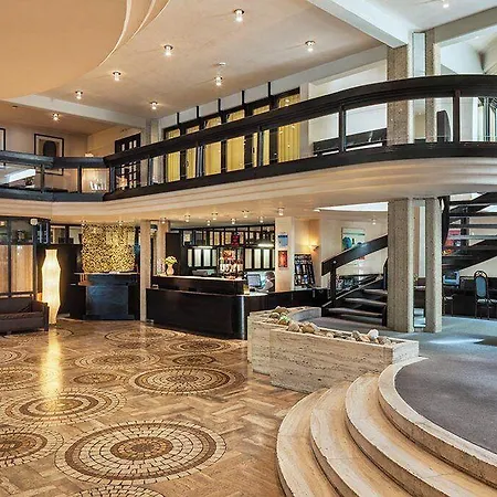 Отель Hotel Central Инсбрук