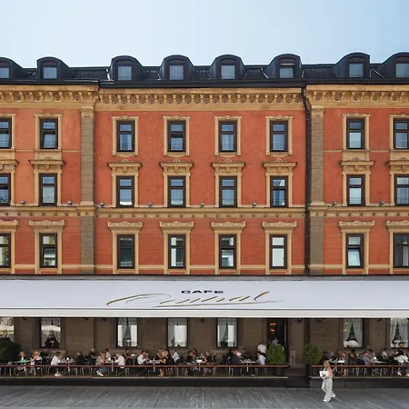 Hotel Central Hotel 4*