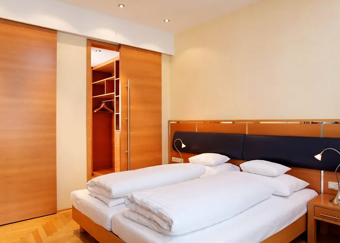 Ξενοδοχείο Hotel Central 4*