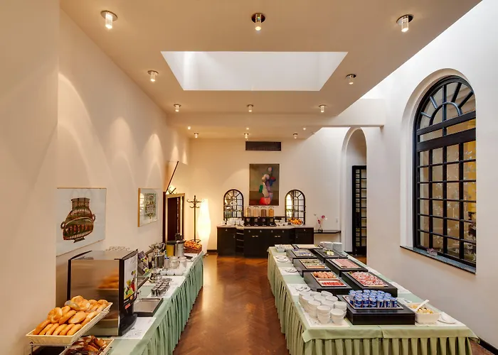 Hotel Central Ξενοδοχείο 4*