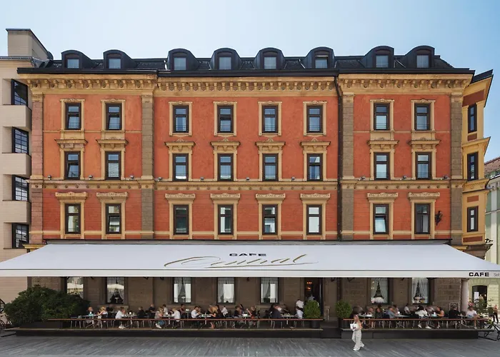 Hotel Central Готель 4*